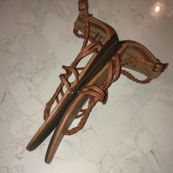 NWT Modcloth Charming Crossroads Braided Sandal - Picture 11 of 15